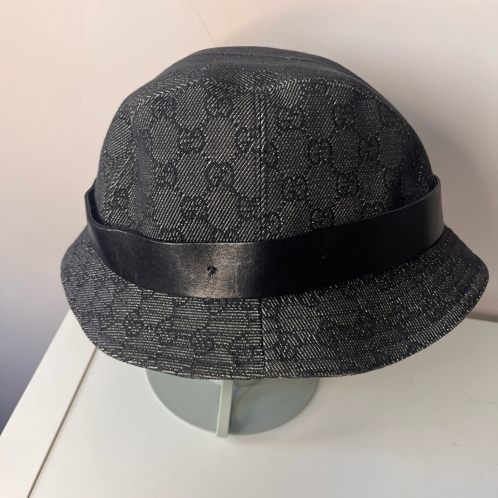 Canvas Gucci bucket hat with GG denim print. 94% cotton 6% polyurethane. - Picture 7 of 9